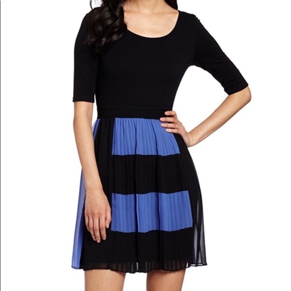 Max & Cleo Dresses & Skirts - Sale🔥 Max and Cleo Dress. Size M
